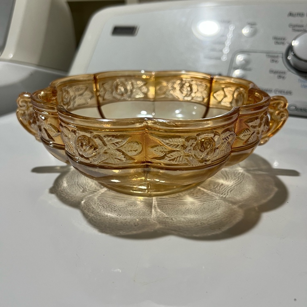 VINTAGE JEANETTE AZTEC ROSE CARNIVAL PEACH MARIGOLD GLASS DISH